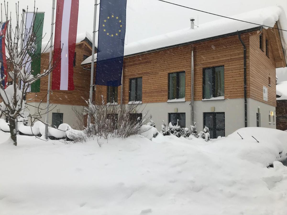 Chalet Reiteralm- Ski Inski Out سخلادميخ المظهر الخارجي الصورة